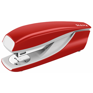 Stiftemaskin Leitz 5502 30 ark rød